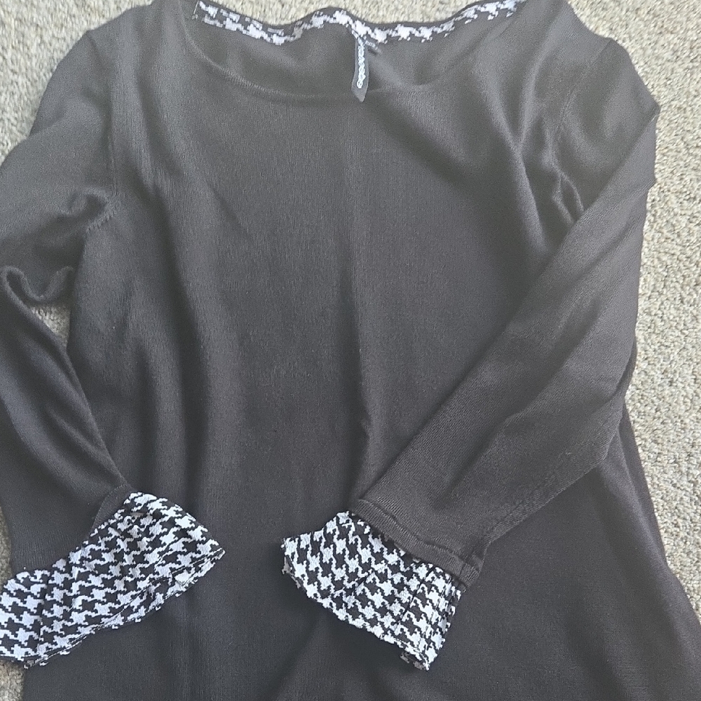 Elegant Black Blouse with Houndstooth Cuffs